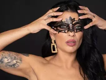 elisabaxter cherry in live porn show - publicsexshow.com
