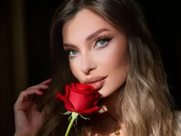 Live Sex with Alessia from Livejasmin