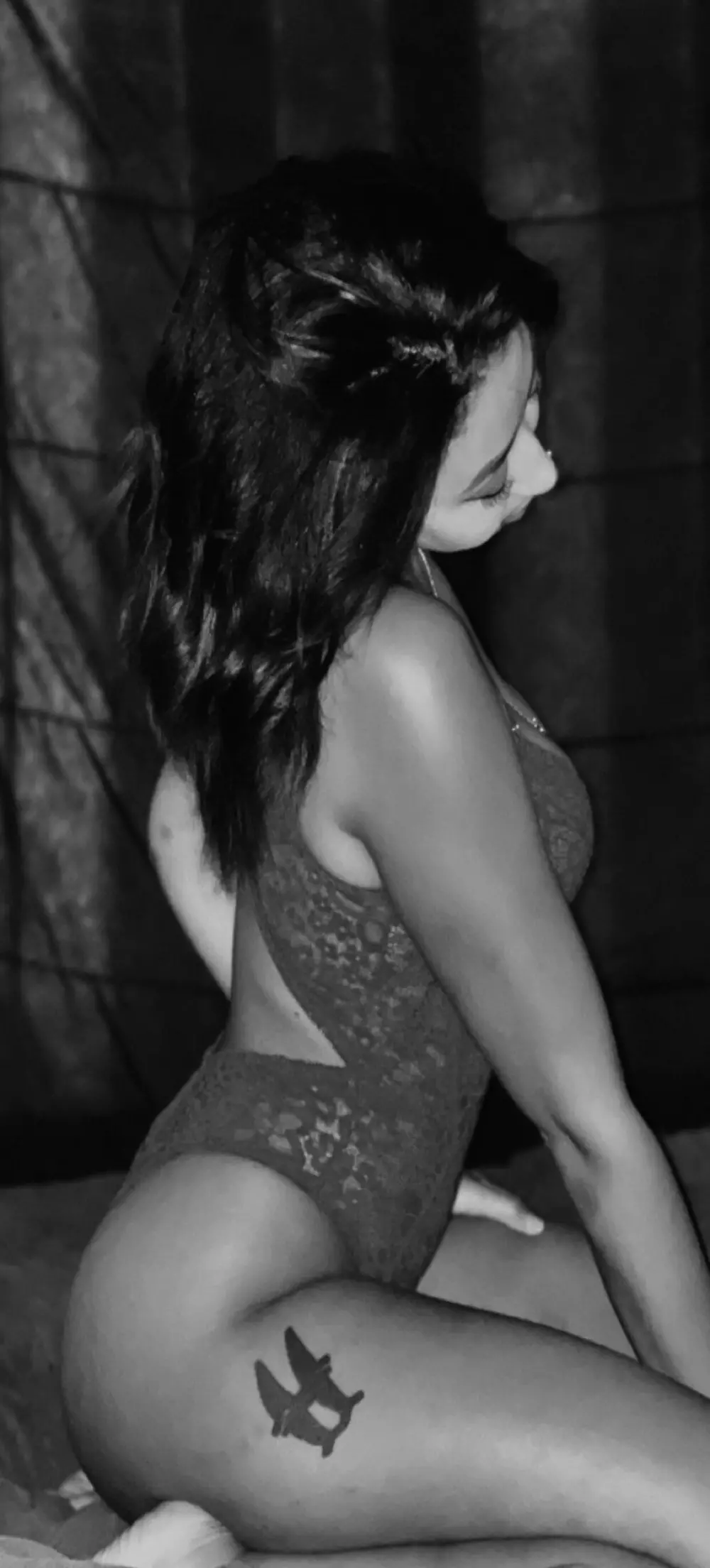 Cutieee_smile live on stripchat | webcam show at publicsexshow.com