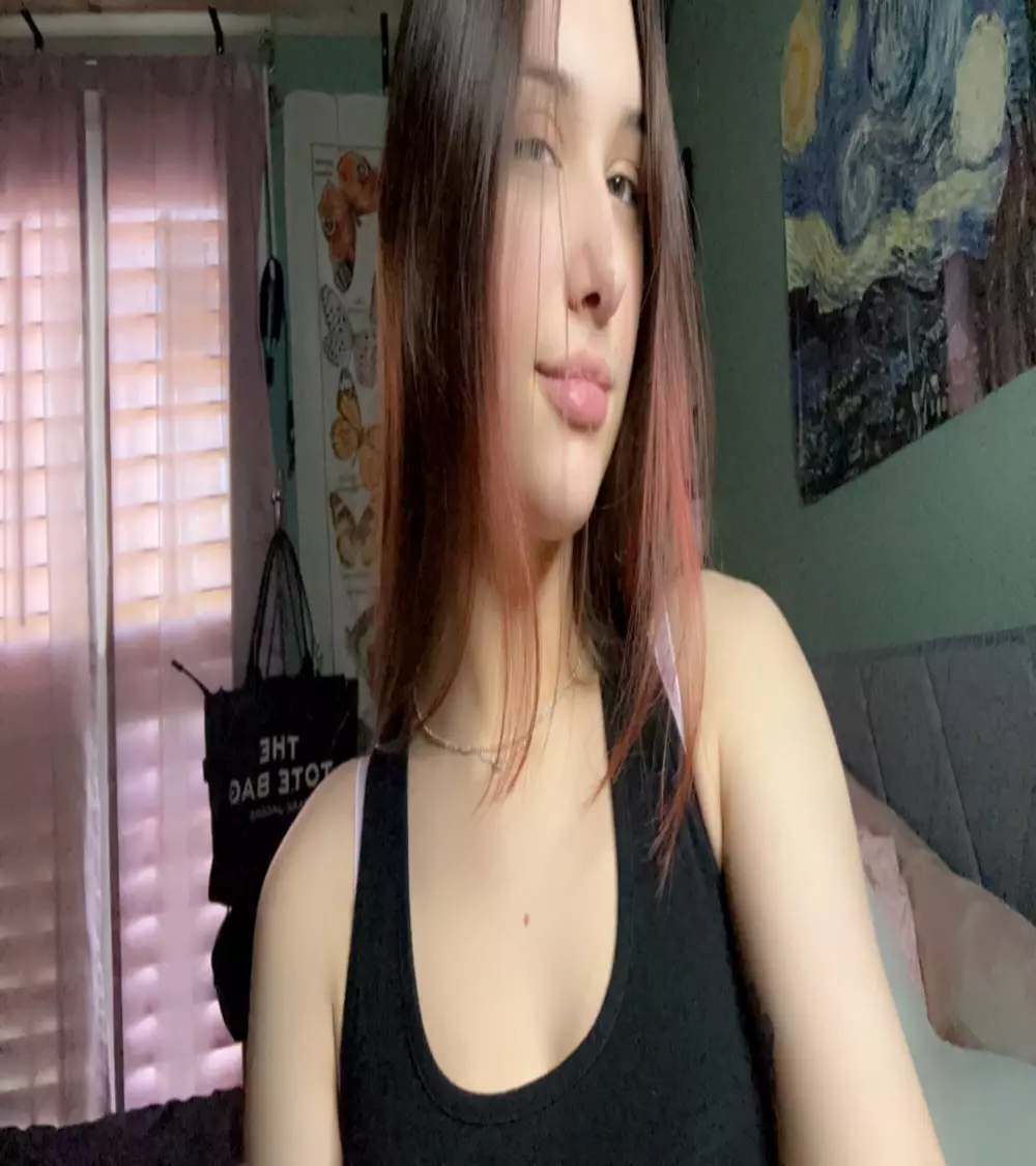 Fairygirlcait stripchat in live porn show - publicsexshow.com